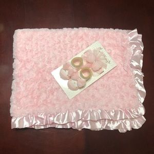Newborn baby pic props/ baby blanket
